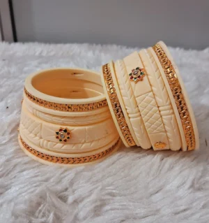 Trending Rajputi Oil Painted Bur Dhalu Chura for Women's